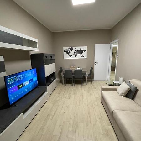 Casa Iris Appartement Rozzano Buitenkant foto