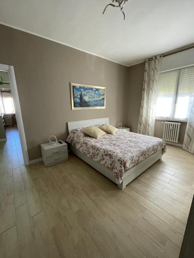 Casa Iris Appartement Rozzano Buitenkant foto