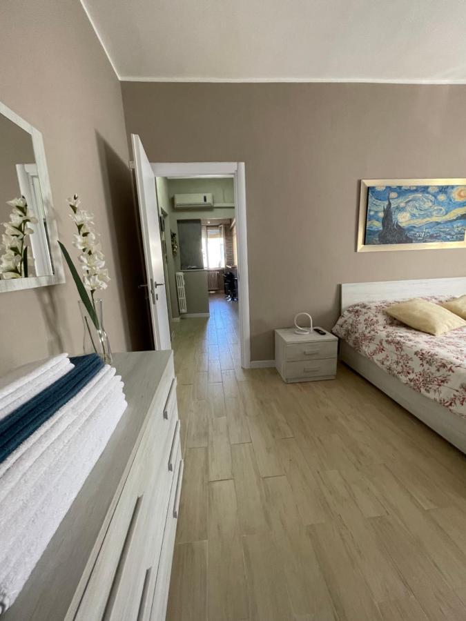 Casa Iris Appartement Rozzano Buitenkant foto