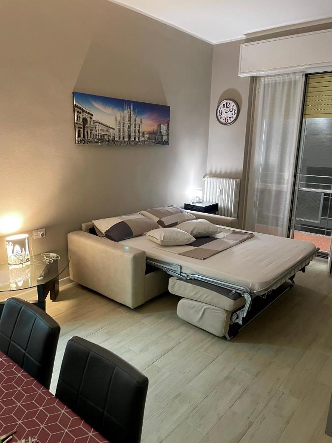 Casa Iris Appartement Rozzano Buitenkant foto