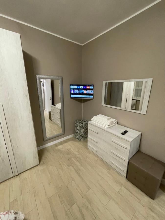 Casa Iris Appartement Rozzano Buitenkant foto